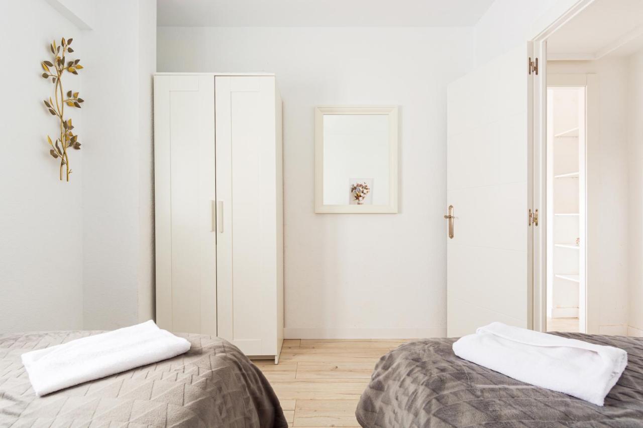Apartamento Tenor Fleta Apartment Zaragoza Exterior photo